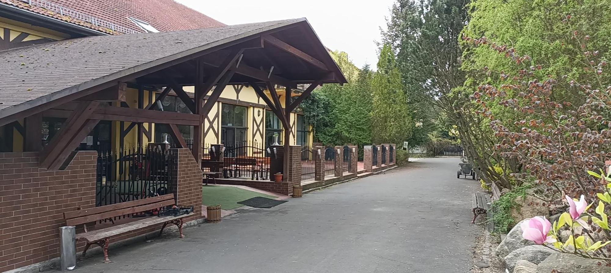 Hotel Keszyca Lesna 外观 照片